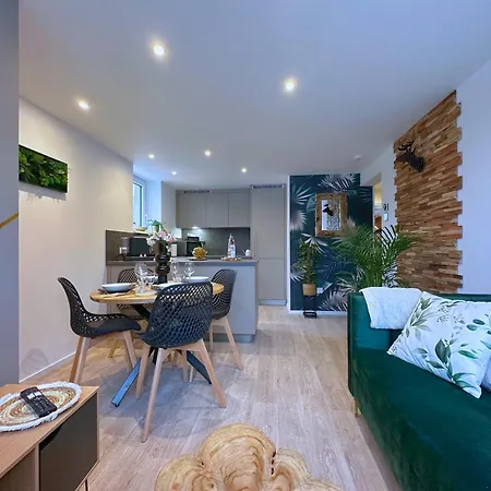 La Foret Enchantee - Cozy Immo Apartment *